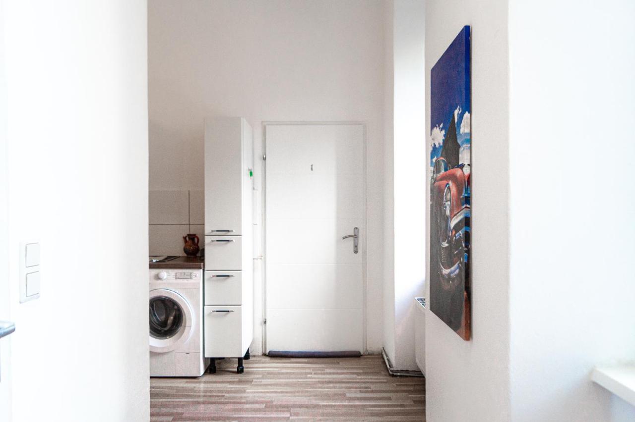 Pleasant 3Br Shared Apartment- Ideal For Longstays فيينا المظهر الخارجي الصورة