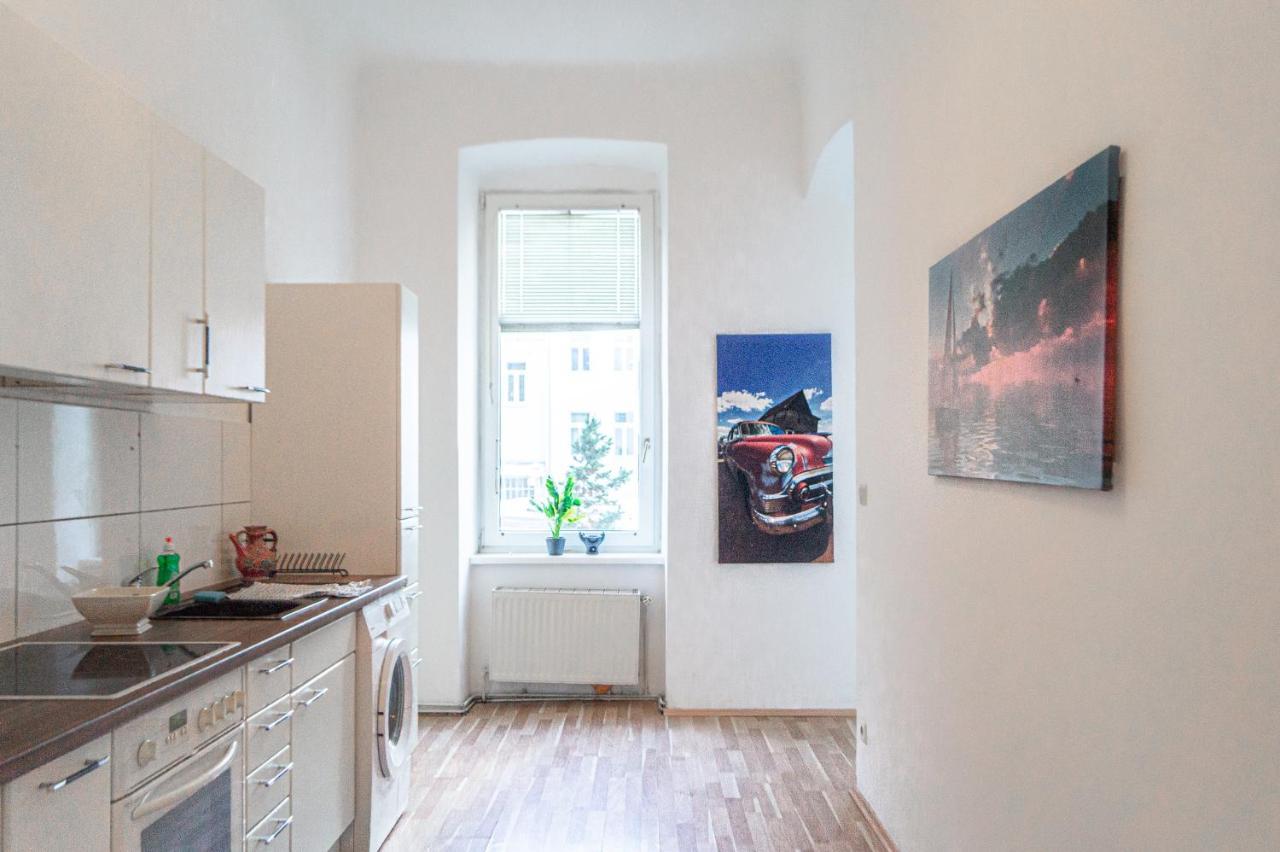 Pleasant 3Br Shared Apartment- Ideal For Longstays فيينا المظهر الخارجي الصورة